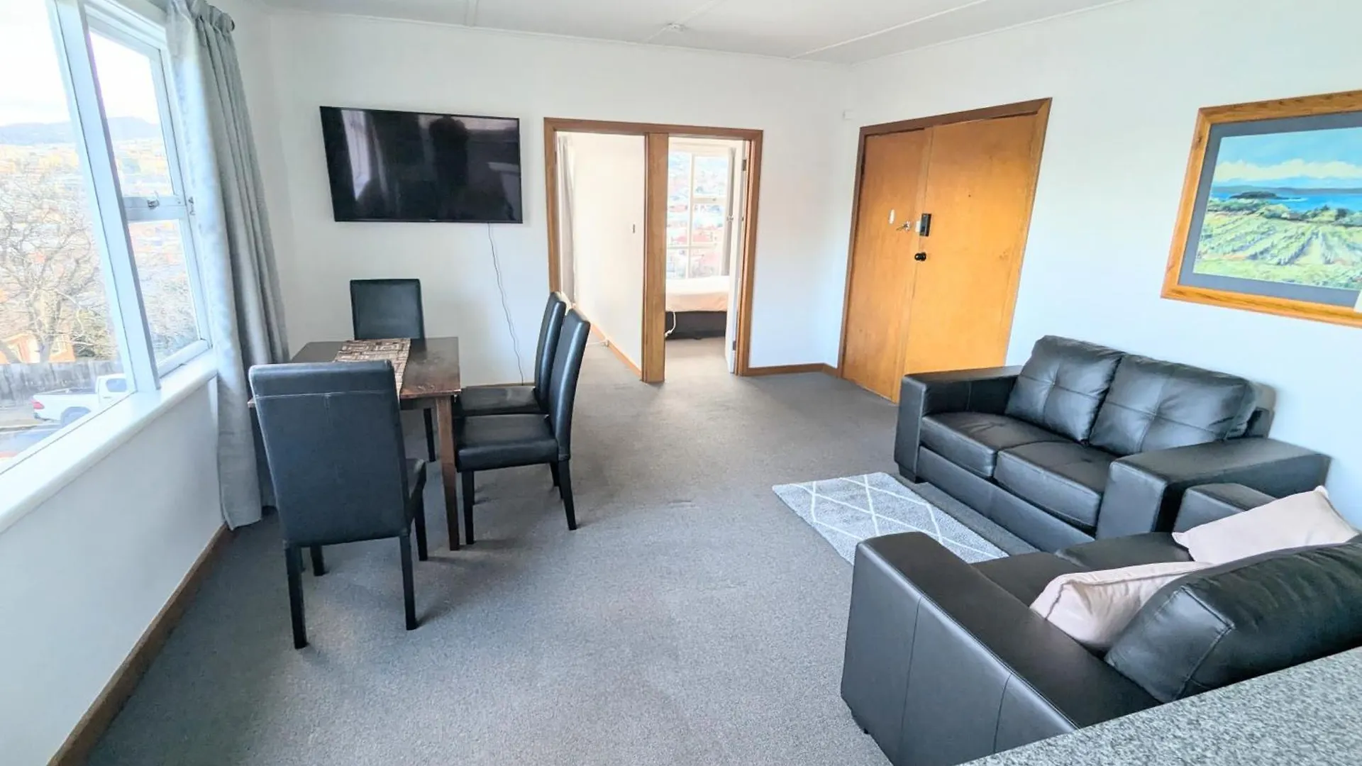 Bayley 1 - Walk To City From 2 Bedroom Apartment With City And Mountain Views Hobart 0*,  Australia